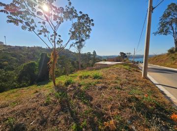 Terreno , Sarzedo · Excelente lote de 2000m², fundo para área verde