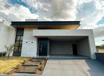 Casa · 199m² · 3 Quartos · 3 Vagas · Casa à Venda no Condomínio Dom Laurindo – Foz do Iguaçu!