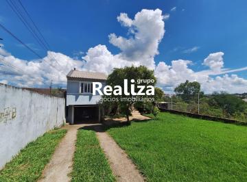 Casa · 210m² · 3 Quartos · 2 Vagas · CASA COM QUINTAL , 3 QUARTOS 210 M² NO BAIRRO CHARQUEADAS