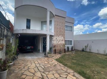Foto 01 · CASA COM 04 QUARTOS EM CONDOMINIO FECHADO LOCALIZADO NA COLÔNIA AGRÍCOLA RIACHO FUNDO I - NÃO FINANC