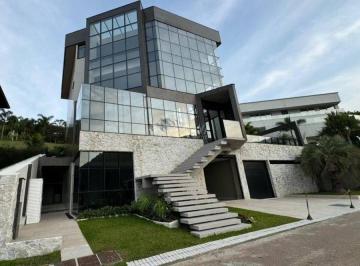 Casa · 1747m² · 6 Quartos · 6 Vagas · MANSÂO EM CONDOMÍNIO FECHADO GOLF PLAZA - BAIRRO ILHOTA EM ITAPEMA