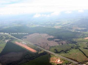 201707241556204278.jpg · Fazenda para Venda em Itu, Rodovia do Açucar, 1 dormitório, 1 banheiro, 1 vaga