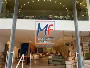 Comercial · 1991m² · Excelente prédio comercial Centro  S B Campo, 1991 m² a.u., terreno 437 m2 , 5 pavimentos, 3 vagas. 