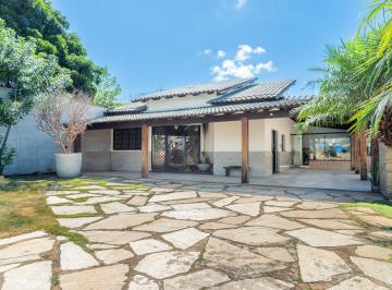 Casa de 2 quartos, Guará · CASA TÉRREA 2 SUÍTES - CONDOMÍNIO FECHADO