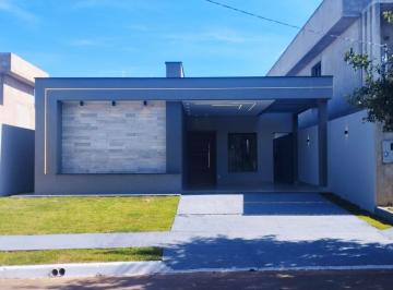 Fachada · Linda Casa Térrea no Villa Suíça