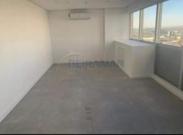 Comercial · 32m² · 1 Vaga · Salas corporativas para Locação no DF Century Plaza - Águas Claras