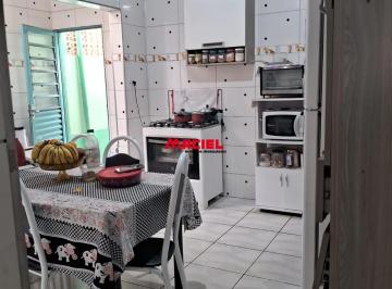 Casa · 48m² · 2 Quartos · 2 Vagas · CASA PADRÃO - BEM LOCALIZADA  -  JD CASTANHEIRA - OPORTUNIDADE
