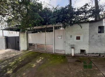 Casa · 220m² · 4 Quartos · 4 Vagas · Casa assobradada em local privilegiado