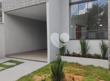 Casa · 125m² · 3 Quartos · 2 Vagas · Casa Padrão 03 quartos