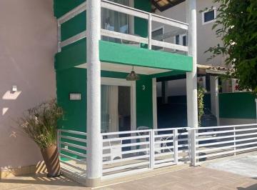 Casa · 135m² · 3 Quartos · 2 Vagas · Casa 3 quartos 1 suíte em Ipitanga - Lauro de Freitas - Ba