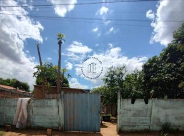 Terreno · 650m² · Terreno na Agrovila, São Gotardo