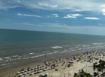 Apartamento · 127m² · 3 Quartos · 1 Vaga · Apartamento FRENTE MAR no Caiçara, Praia Grande/SP