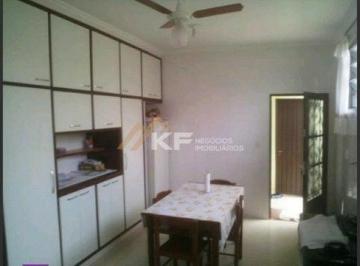 Casa · 151m² · 4 Quartos · 2 Vagas · Casa Padrão