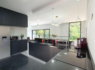 reiuyc82odqwyjflyjcxnjdh_md · Oportunidade Única em Sorocaba: Casa Nova em Condomínio Exclusivo!