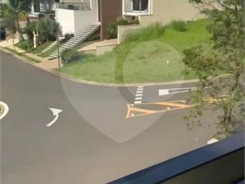 Casa · 330m² · 3 Quartos · 2 Vagas · Condomínio com 3 quartos à venda em Joapiranga - SP