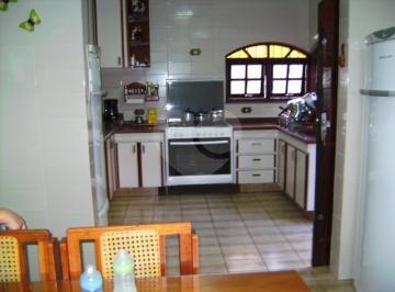 Casa · 280m² · 3 Quartos · 4 Vagas · Sobrado com 3 quartos à venda em Vila nivi - SP
