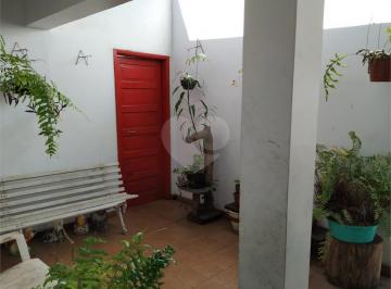 Casa · 200m² · 3 Quartos · 4 Vagas · Casa com 3 quartos à venda em Vila Albertina - SP