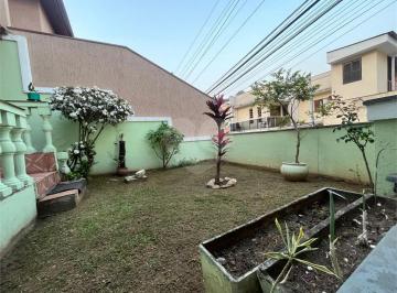 Casa · 121m² · 3 Quartos · 2 Vagas · Sobrado com 3 quartos à venda em Vila irmãos arnoni - SP