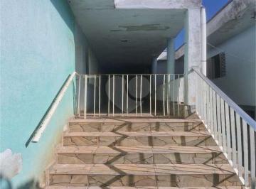 Casa · 330m² · 4 Quartos · 6 Vagas · Casa térrea com 4 quartos à venda em Americanópolis - SP