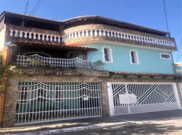 Casa · 250m² · 4 Quartos · 2 Vagas · Casa com 4 quartos à venda em Vila Carrão - SP
