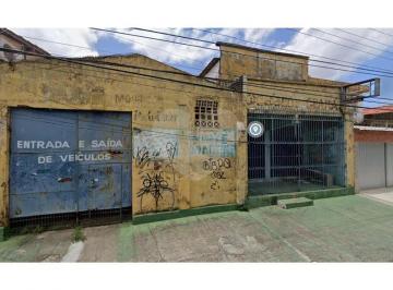 Terreno · 324m² · Terreno à venda em Parque araxá - CE