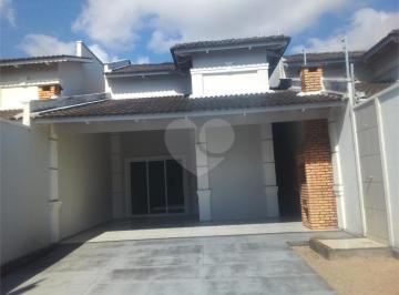 Casa · 148m² · 4 Quartos · 5 Vagas · Casa com 4 quartos à venda em Sapiranga - CE