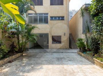 Casa · 350m² · 4 Quartos · Sobrado com 4 quartos à venda em Vila ipojuca - SP