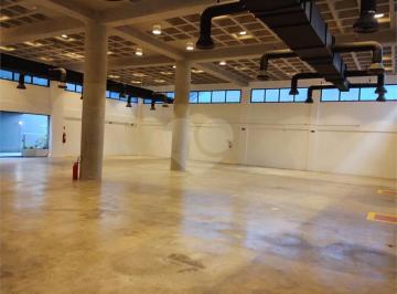 Comercial · 2500m² · 60 Vagas · Galpão à venda em Várzea da barra funda - SP