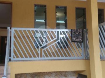 Casa · 200m² · 3 Quartos · 2 Vagas · Sobrado com 3 quartos à venda em Jardim maristela - SP