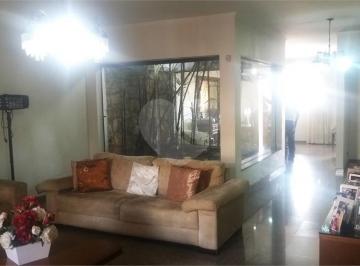 Casa · 400m² · 4 Quartos · 8 Vagas · Sobrado com 4 quartos à venda em Vila Moinho Velho - SP