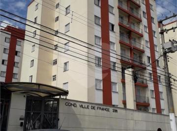 Apartamento · 65m² · 3 Quartos · 1 Vaga · Apartamento com 3 quartos à venda em Vila Araguaia - SP