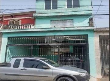 Casa · 160m² · 4 Quartos · 2 Vagas · Casa com 4 quartos à venda em Vila Nova York - SP