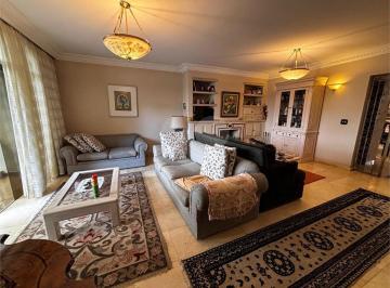 Casa · 360m² · 3 Quartos · 6 Vagas · Casa com 3 quartos à venda em Jardim leonor mendes de barros - SP