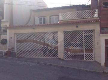 Casa · 190m² · 4 Quartos · 3 Vagas · Sobrado com 4 quartos à venda em Horto Florestal - SP