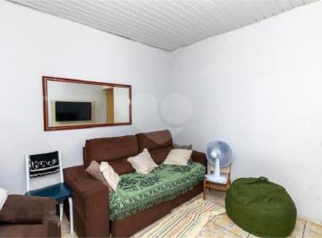 Casa · 240m² · 3 Quartos · Casa com 3 quartos à venda em Parque vitória - SP