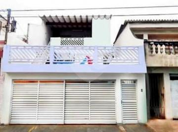 Casa · 235m² · 4 Quartos · 2 Vagas · Sobrado com 4 quartos à venda em Conjunto residencial josé bonifácio - SP