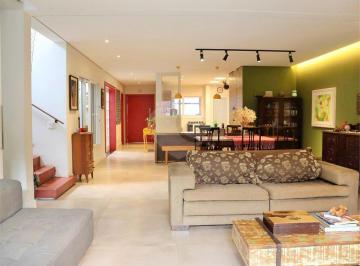 Casa · 300m² · 6 Quartos · 4 Vagas · Casa com 6 quartos à venda em Bosque da saúde - SP