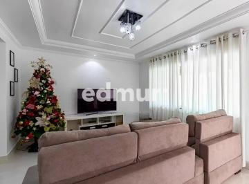 Casa · 260m² · 3 Quartos · Casa à venda - na Vila Curuçá