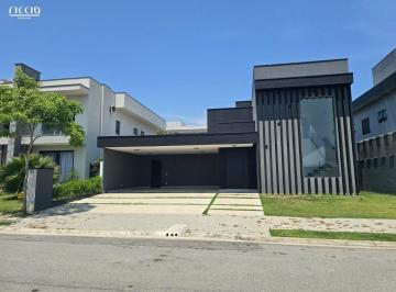 Casa · 451m² · 4 Quartos · Casa à venda - em Urbanova