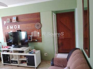 Apartamento · 55m² · 2 Quartos · Apartamento com 02 quartos, em Realengo, est. Água Branca.