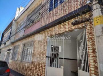 Casa · 240m² · 3 Quartos · 2 Vagas · Casa com 3 quartos, garagem,  em Campinho, rua comendador Pinto.