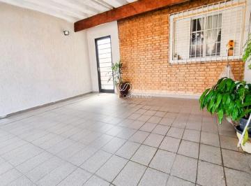 Foto 01 · Excelente oportunidade: Casa à venda em Taubaté-SP, Jardim Independência, 2 quartos, 1 sala, 1 banhe