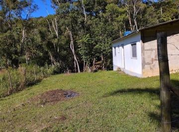 Rural de 2 quartos, Juquitiba · Chácara com lago