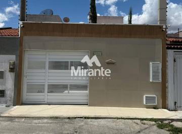 Casa Para Vender com 2 quartos sendo 1 suíte no bairro Mangabeira em Feira De Santana · Casa Para Vender com 2 quartos sendo 1 suíte no bairro Mangabeira em Feira De Santana
