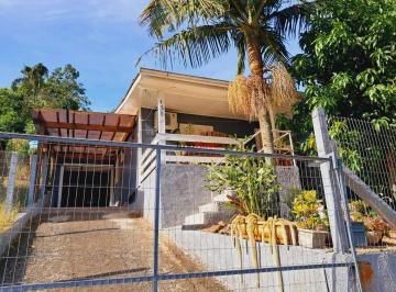 Casa · 324m² · 3 Quartos · 2 Vagas · Casa à venda em Viaduto, Igrejinha - 134m² - Churrasqueira e Jardim