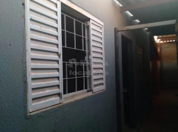 Casa · 200m² · 2 Quartos · 1 Vaga · Casa com 2 dormitorios-1 vaga de garagem- Jardim  Arroyo