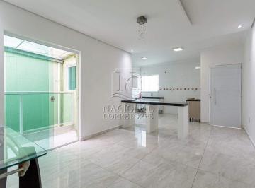 Casa · 90m² · 2 Quartos · 1 Vaga · Sobrado compartilhado com 90m² no Campestre, sendo 2 dormitórios e 1 vaga.