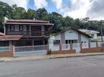 Casa · 370m² · 8 Quartos · 4 Vagas · Casa á venda no Bairro Aguas Claras - Sendo 3 casas em um único terreno - Possibilidade de 3 locaçõe