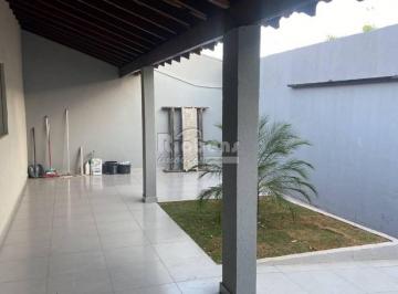 803ed900120aa9d006bdb89d756bc0829d0be050 · Casa Reforma Geral - 03 Dorm (01 suíte)