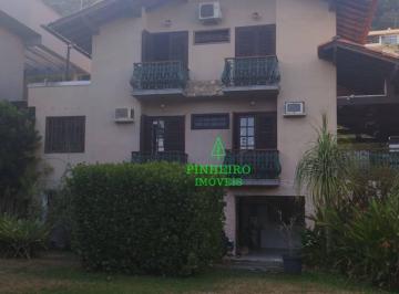 3fd7da00ed6810a641b12347c7d86b1ef2b455db · Excelente residência 3 dormitórios  suites em condomínio alto padrão em Itaipú Niterói.